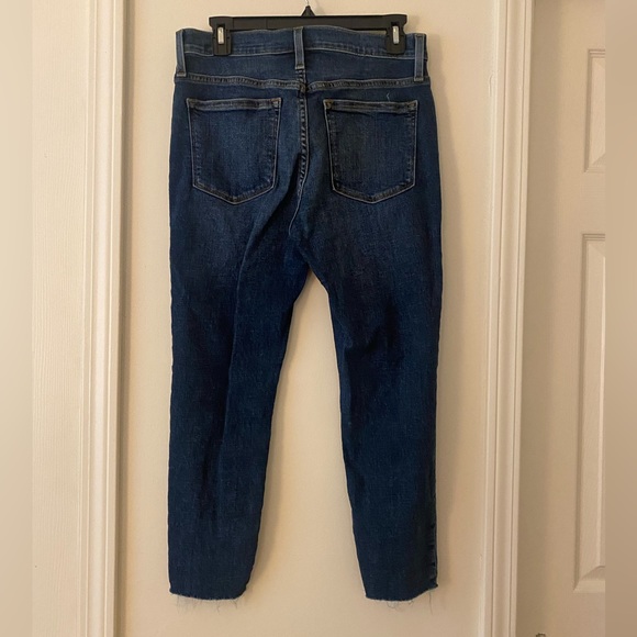J.Crew Petite 10" high-rise skinny jean in signature stretch. Size 29P. - Picture 4 of 5